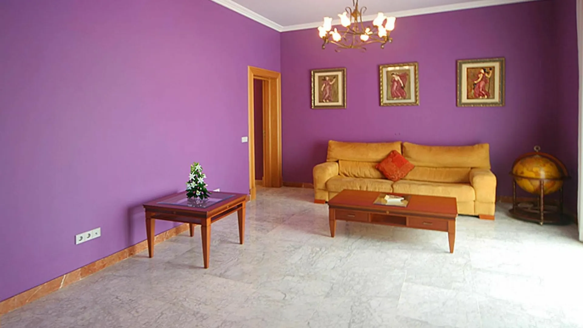 Villa With 4 Bedrooms In Las Lagunas De Mijas, With Wonderful Mountain إسبانيا